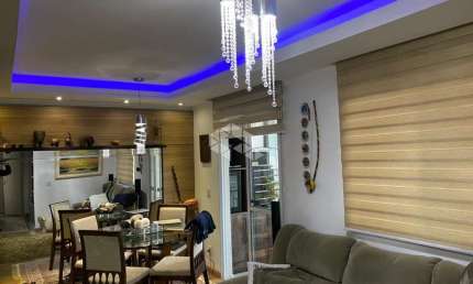 Apartamento com 3 dormitórios no Bairro Humaita em Porto Alegre