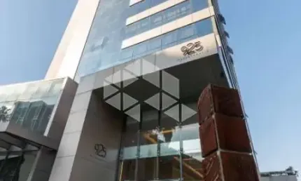 Sala comercial localizada no Bairro Independência, em Porto Alegre