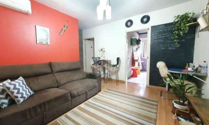 Apartamento de 1 Dormitório no Bairro Humaitá em Porto Alegre