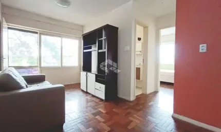 Apartamento com 1 dormitório, com sacada e vaga coberta no bairro Santa Maria Goretti, em Porto Alegre
