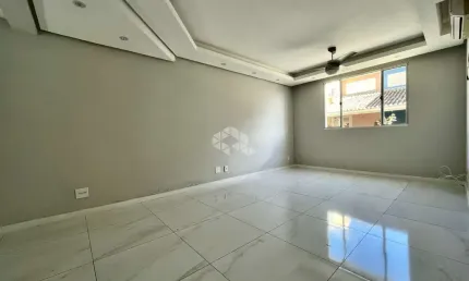 Casa em condominio com 4 dormitorios e 1 vaga de garagem, no bairro Humaitá, Porto alegre.