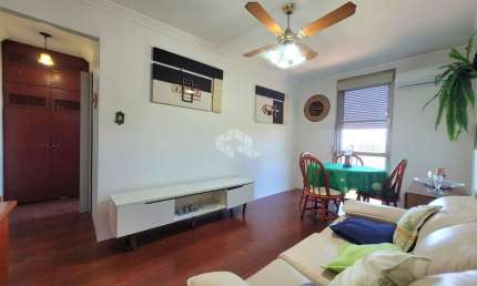 Apartamento 3 Dormitórios de 72m² no bairro Humaitá