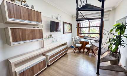 Cobertura Duplex no Bairro Partenon com Terraço, Piscina e Duas Vagas  146 m²