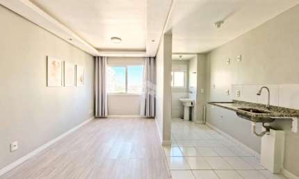 Apartamento Reformado em Andar Alto no Rossi Mais Humaitá - 2 Dormitórios, Vaga de Garagem e Infraestrutura Completa!
