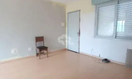 Apartamento com 1 dormitório no bairro Humaitá em Porto Alegre