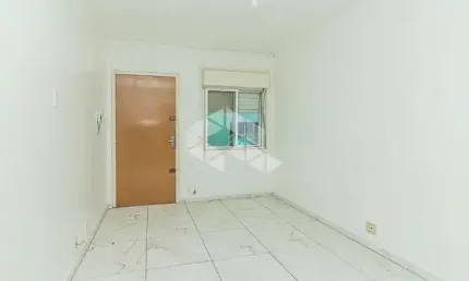 Apartamento com 2 dormitórios no bairro Humaitá em Porto Alegre!