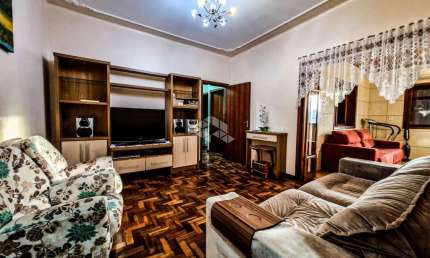 Apartamento de 3 dormitórios, no bairro Navegantes, em Porto Alegre.