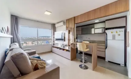 Apartamento de 3 dormitórios com suíte e 2 vagas de garagem no bairro São João em Porto Alegre