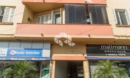 Apartamento 2 dormitórios no bairro Petrópolis, em Porto Alegre.