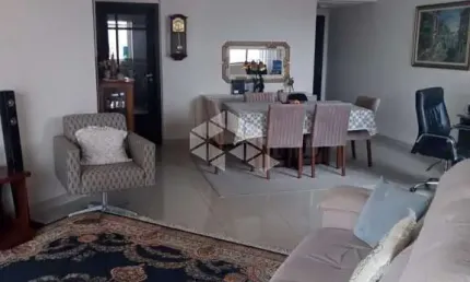 APARTAMENTO DE TRÊS DORMITÓRIOS NO BAIRRO ESTREITO- FLORIANOPOLIS/SC