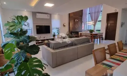 CASA EM CONDOMÍNIO DE 4 QUARTOS NO BAIRRO CACHOEIRA DO BOM JESUS - FLORIANÓPOLIS/SC