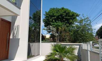 CASA COM 3 QUARTOS NO BAIRRO CAMPECHE - FLORIANÓPOLIS/SC