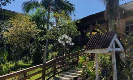 Casa com 3 quartos à venda na Servidão Monte Sião, 80, Itacorubi, Florianópolis