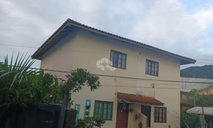 CASA 2 DORMITÓRIOS. BARRA DA LAGOA ,FLORIANÓPOLIS/SC
