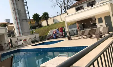 Apartamento de 2 quartos na serraria  - são josé/sc.