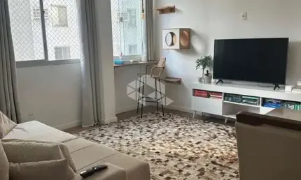 Apartamento 3 dormitórios com suíte master no centro mobiliado.