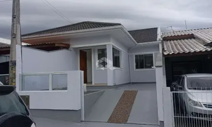 Casa com 2 quartos à venda na Rua Saudeli Duarte, 459, Bela Vista, Palhoça