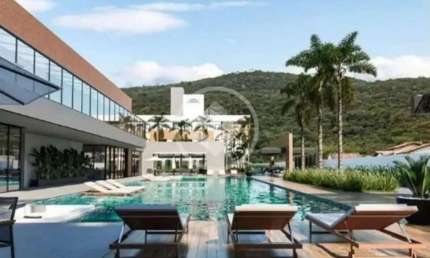 APARTAMENTO COM 2 SUÍTES E LAVABO EM CACHOEIRA DO BOM JESUS.
