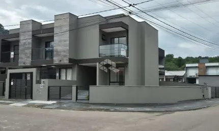 Casa com 2 quartos à venda na Rua Carijó, 78, Bela Vista, Palhoça