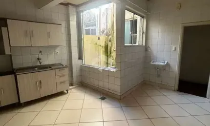 APARTAMENTO DE 2 QUARTOS NO CENTRO DE FLORIANÓPOLIS/SC