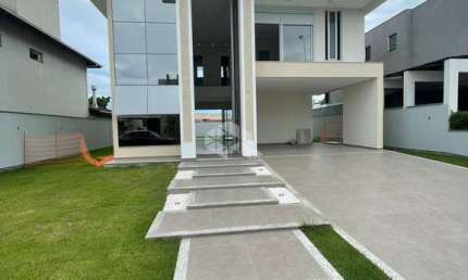 Casa 3 dormitórios/suítes em São João do Rio Vermelho - Florianópolis/SC