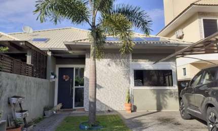 Casa com 3 quartos à venda na Rua do Ipê da Várzea, 84, Cachoeira do Bom Jesus, Florianópolis