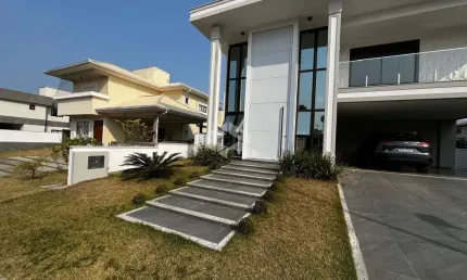 Casa em condomínio fechado com 4 quartos à venda na Avenida Red Park, 784, São João do Rio Vermelho, Florianópolis