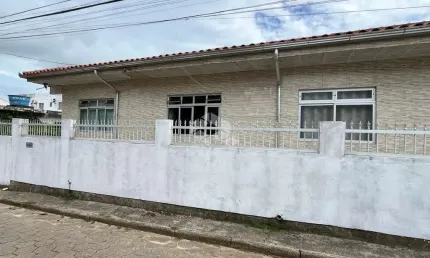 Casa 5 dormitórios no bairro Ingleses em Florianópolis/SC