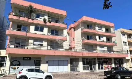 Apartamento amplo com duas vagas de garagem no bairro medianeira próximo ao parque cinquentenário!