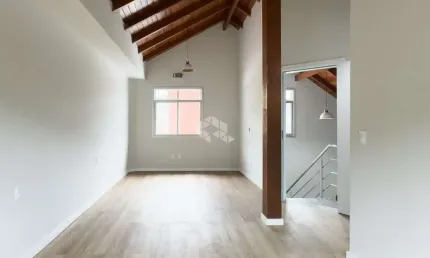 Casa em condomínio fechado a venda em Santo Antônio de Lisboa