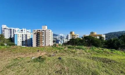 Lotes/terrenos residenciais a venda no bairro Itacorubi