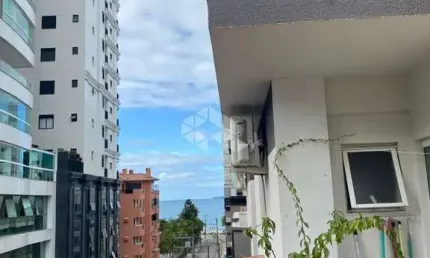 Cobertura duplex com dois quartos próxima  ao mar- oportunidade de compra e investimento