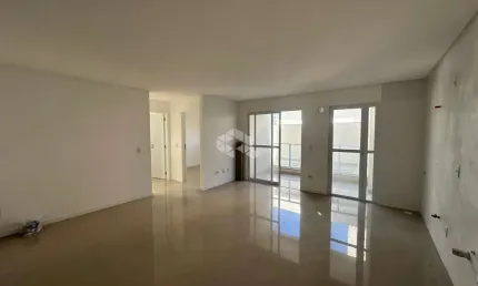 Ótimo apartamento com área de lazer completa em bairro tranquilo.