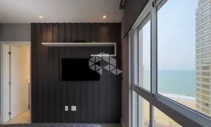 Apartamento 04 Dormitórios , sendo 04 Suítes e 03 Vagas de Garagem