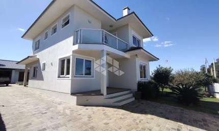 Residência de 259m² no bairro Jardim do Alto - Ivoti