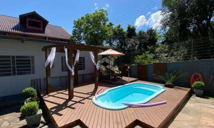 Casa com 3 quartos à venda na Bento Gonçalves, 799, Farroupilha, Ivoti
