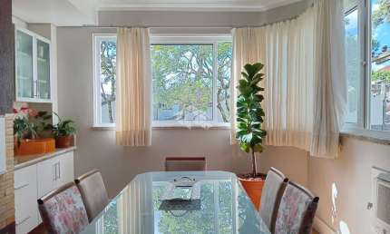 Apartamento c/ 2 dormitórios, semimobiliado ,sacada ,churrasqueira, vista ,elevador, portaria, Centro de NH