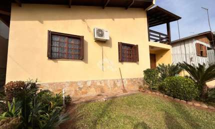 Casa com 3 dormitórios em Estância Velha - bairro Floresta