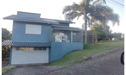 Oportunidade imperdível!! Sobrado em bairro nobre de Dois irmãos com a mais bela vista!