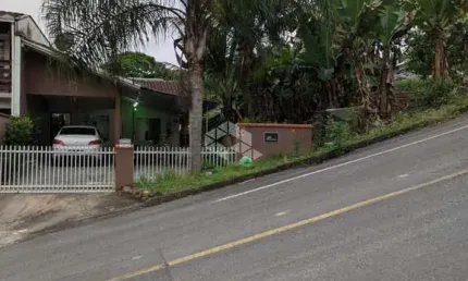 CASA A VENDA EM JARAGUÁ DO SUL NO BAIRRO JARAGUÁ 84