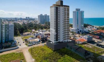 Apartamentos 3 suítes no Itacolomi em Balneário Piçarras SC