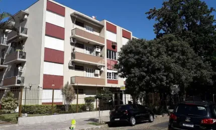 Apartamento 3 dorm/quartos, localização privilegiada, Menino Deus