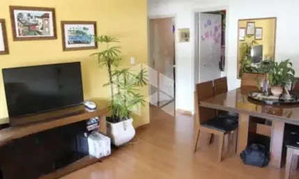 Cobertura 02 dorm. dependência, vaga de garagem no Menino Deus