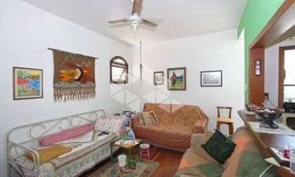 Apartamento 3 dormitorios com dependencia de empregadsa