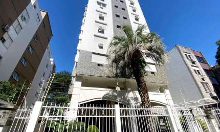 APARTAMENTO  DE 2 DORMITÓRIOS NO MENINO DEUS MOBILIADO
