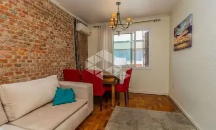 Apartamento de 68,64 m² com 2 dormitórios e 1 vaga no bairro Menino Deus