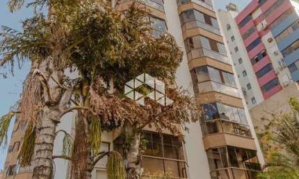 Apartamento 3 dormitorios com infra e vaga de garagem