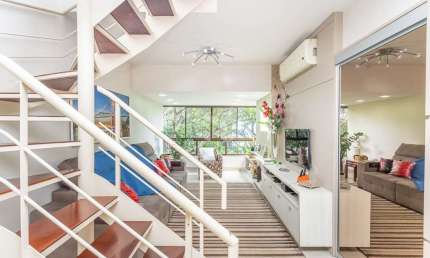 VENDE COBERTURA 4 DORMITÓRIOS E 3 VAGAS NO JARDIM LINDÓIA