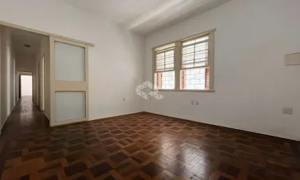 Apartamento de 3 dormitórios À Venda, Bom Fim, Porto Alegre