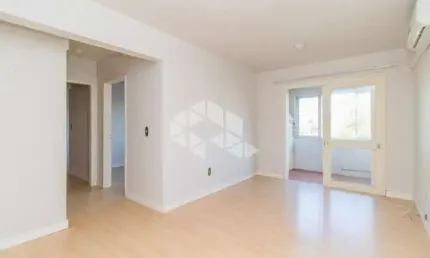 Apartamento a venda na zona sul de Porto Alegre, de 2 dormitórios com vaga carro